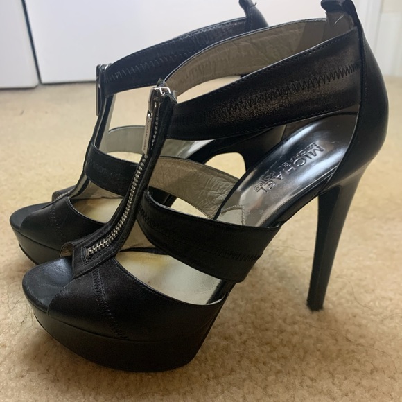 Michael Kors. Size 7. Black. Platform Stilletos. Gently Worn. - Picture 2 of 3